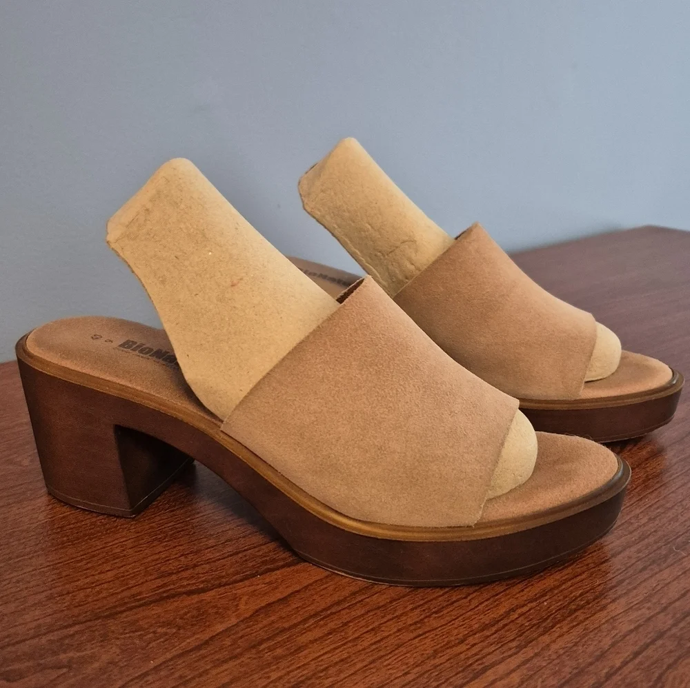 BioNatura  Suede Italian Leather Sock Open Toe Heels Wood Look Sole Sandals(9)